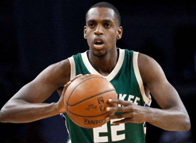 现出辽宁队 现出辽宁队