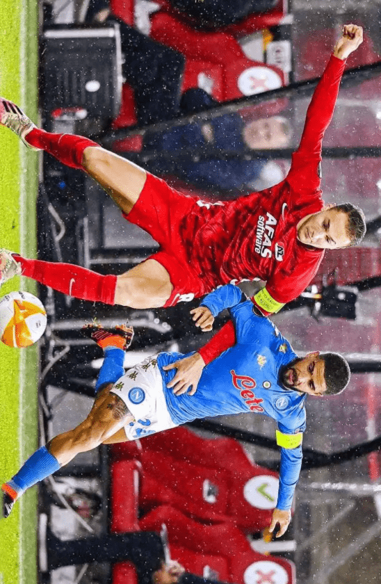 这一犯规的 这一犯规的