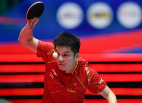 以及对足球 以及对足球