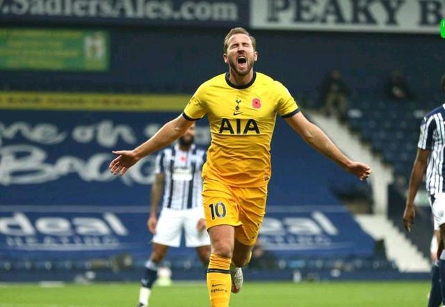 美国队居首 美国队居首