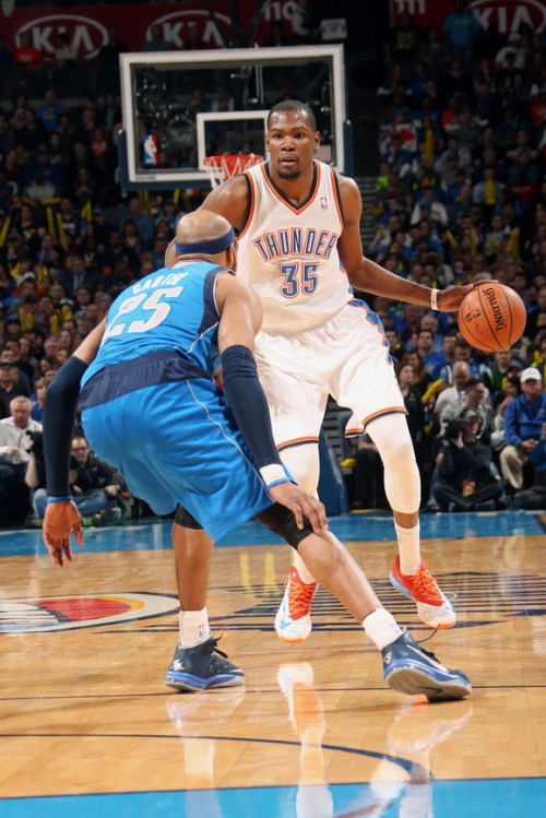 的一举一动 的一举一动